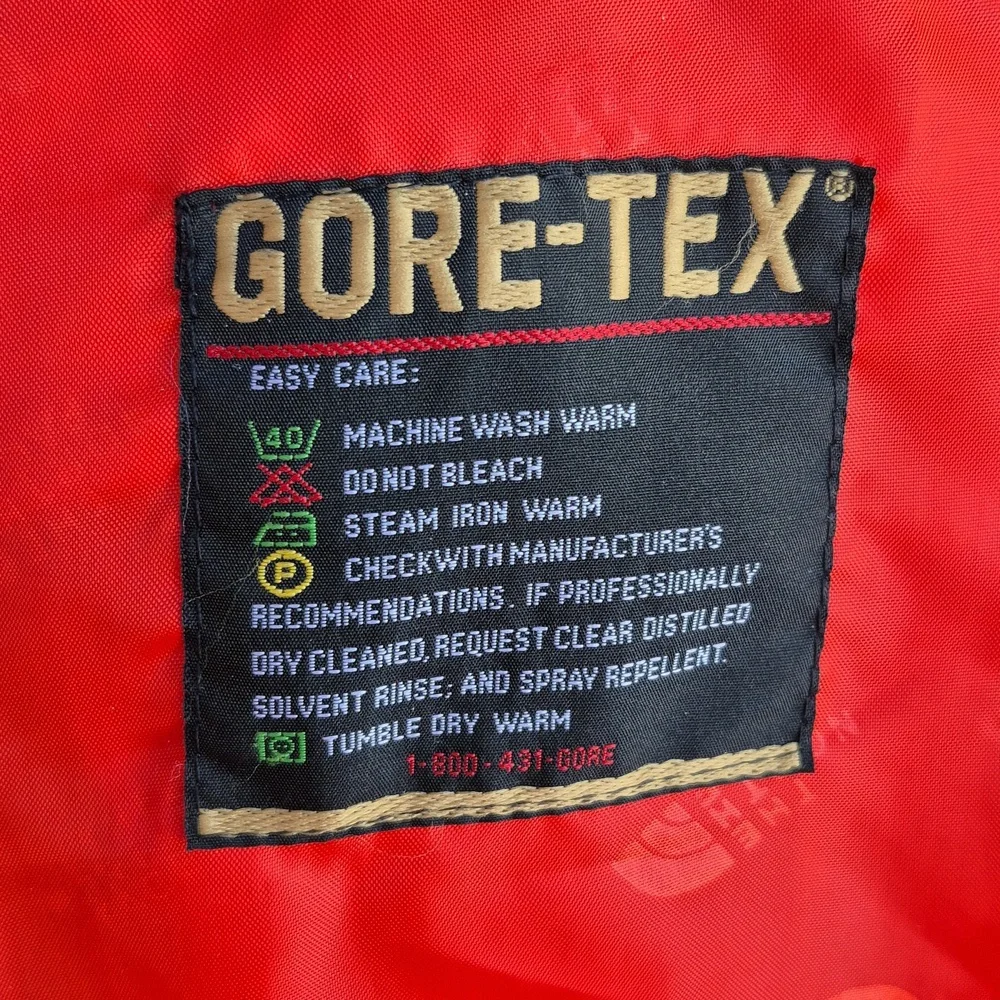 THE NORTH FACE Red Black Summit Shell Gore-Tex XCR Small Mens‎ Hooded Jacket VTG
